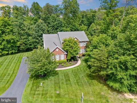 9053 JOHN SUTHERLAND LANE LORTON VA 22079
