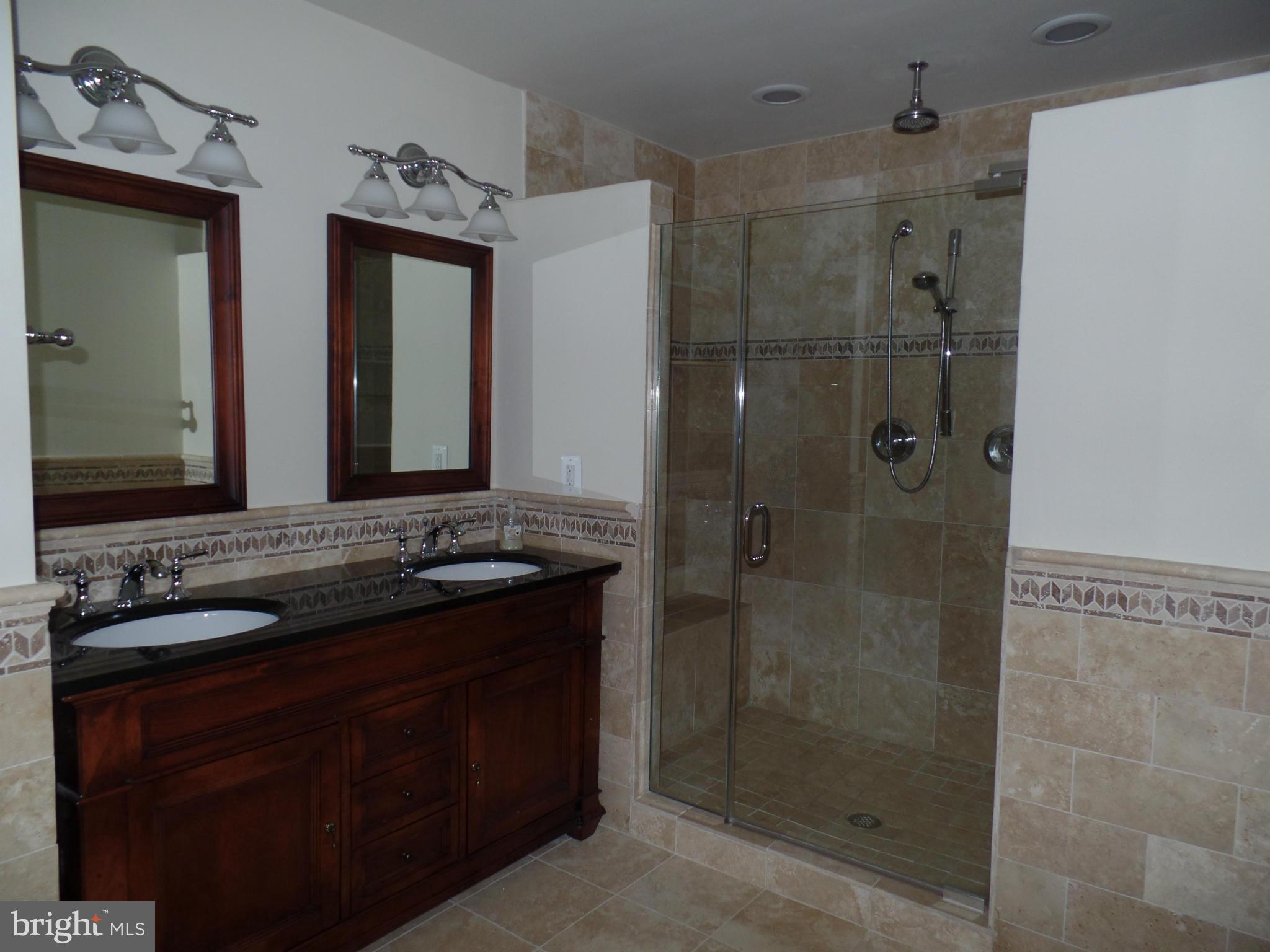 OLD TOWN GREENS - Residential Lease