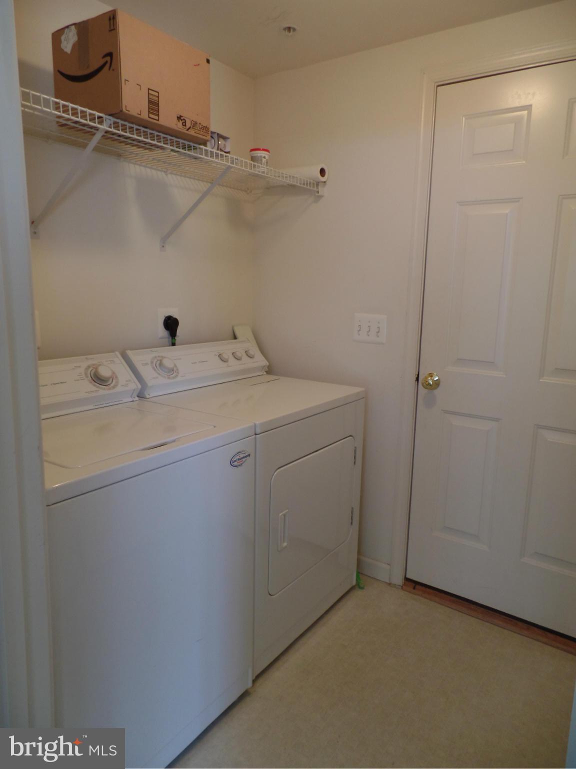 OLD TOWN GREENS - Residential Lease