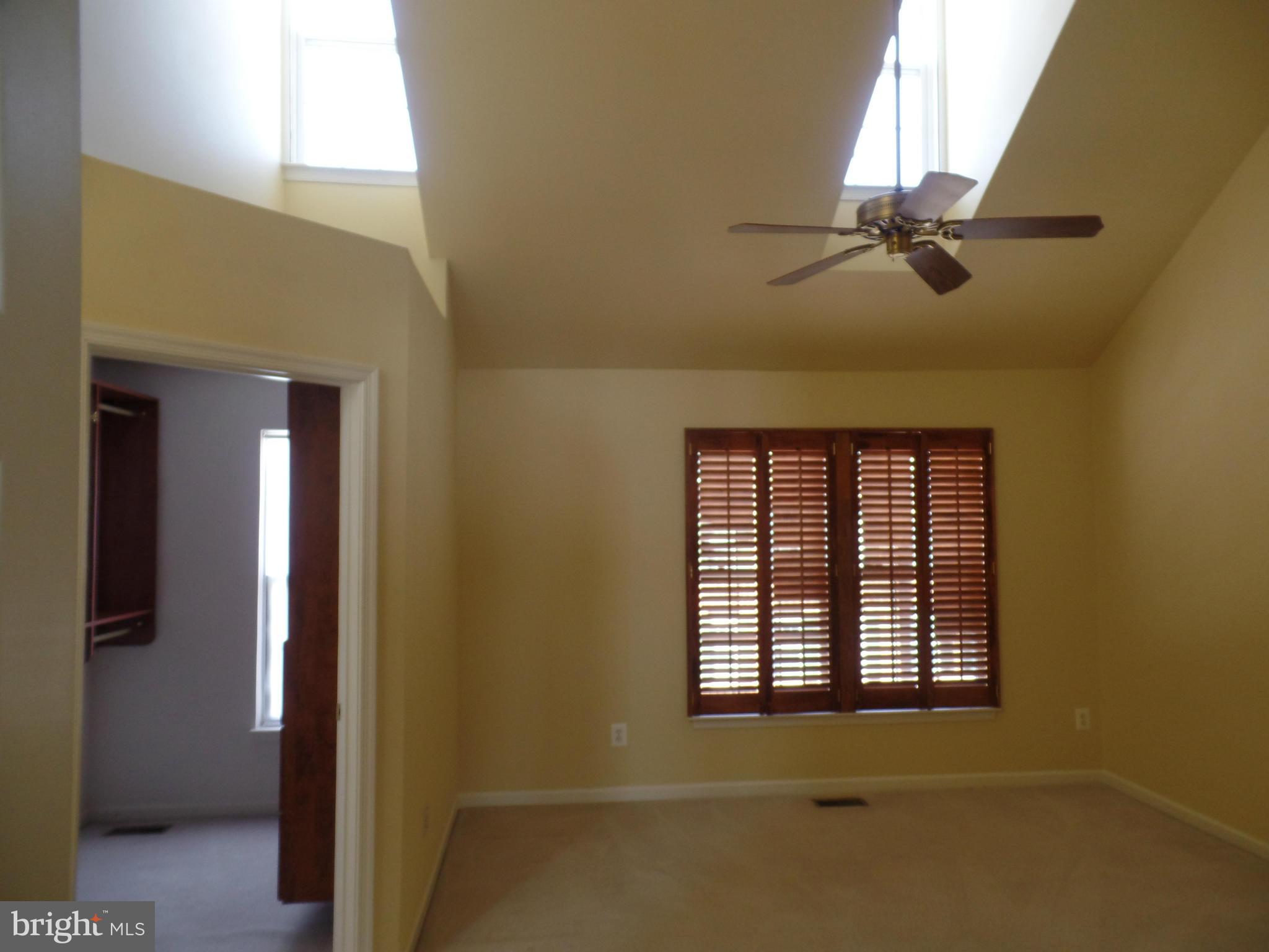 OLD TOWN GREENS - Residential Lease