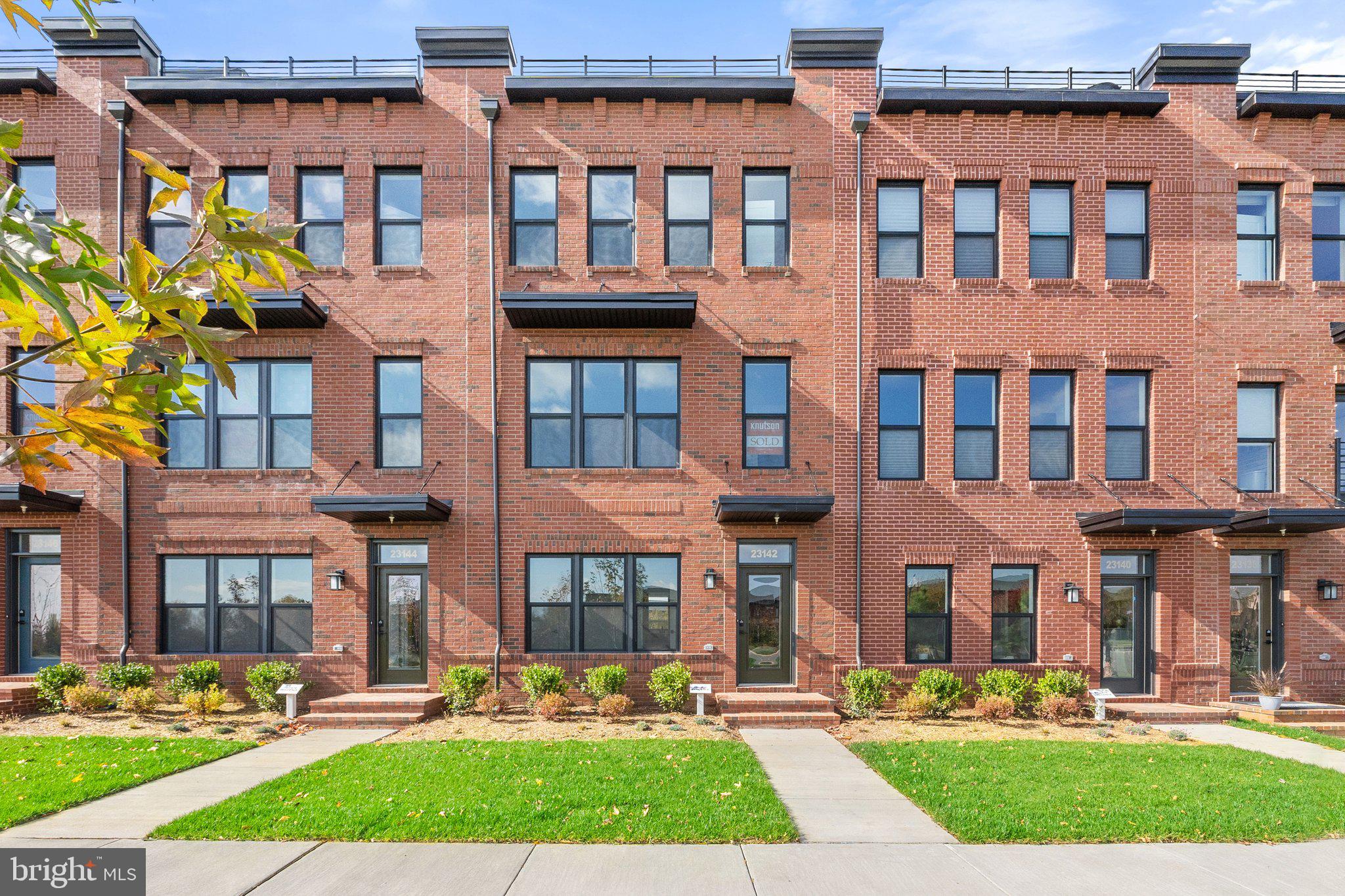 BRAMBLETON - Residential Lease