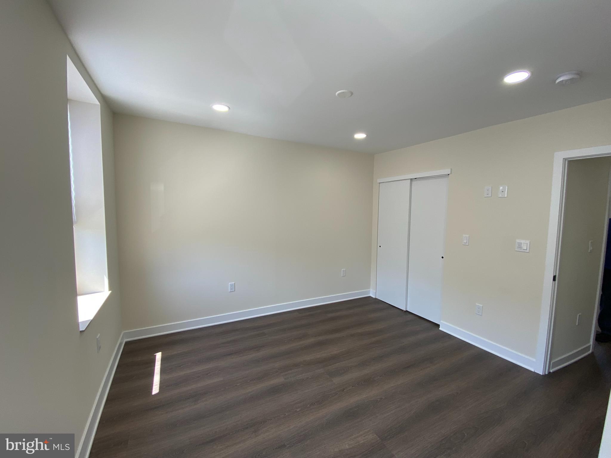 GRAYS FERRY - Residential