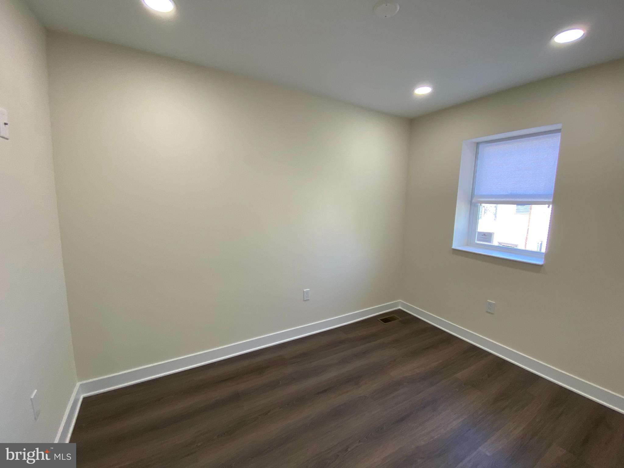 GRAYS FERRY - Residential