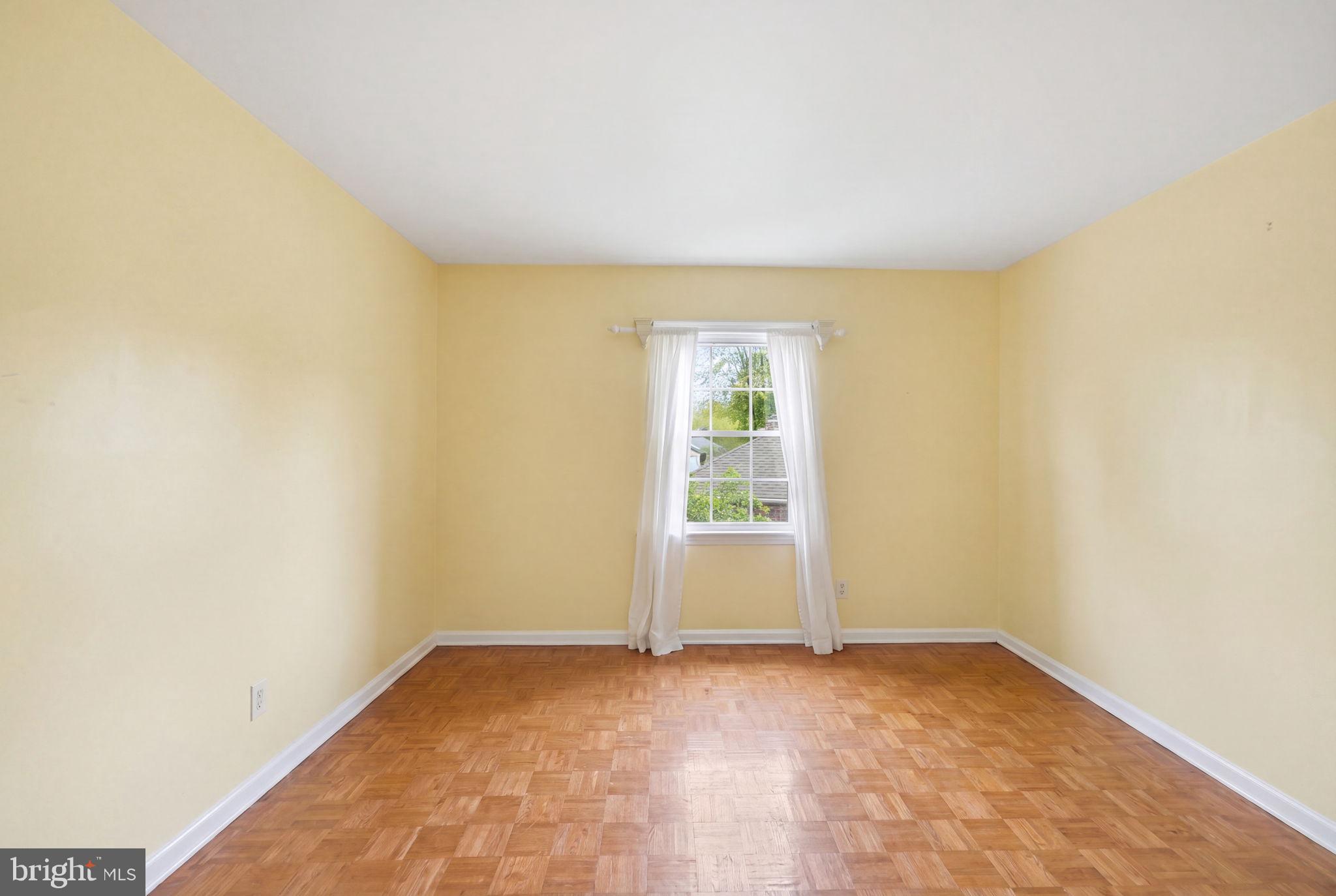 INDIAN OAKS - Residential