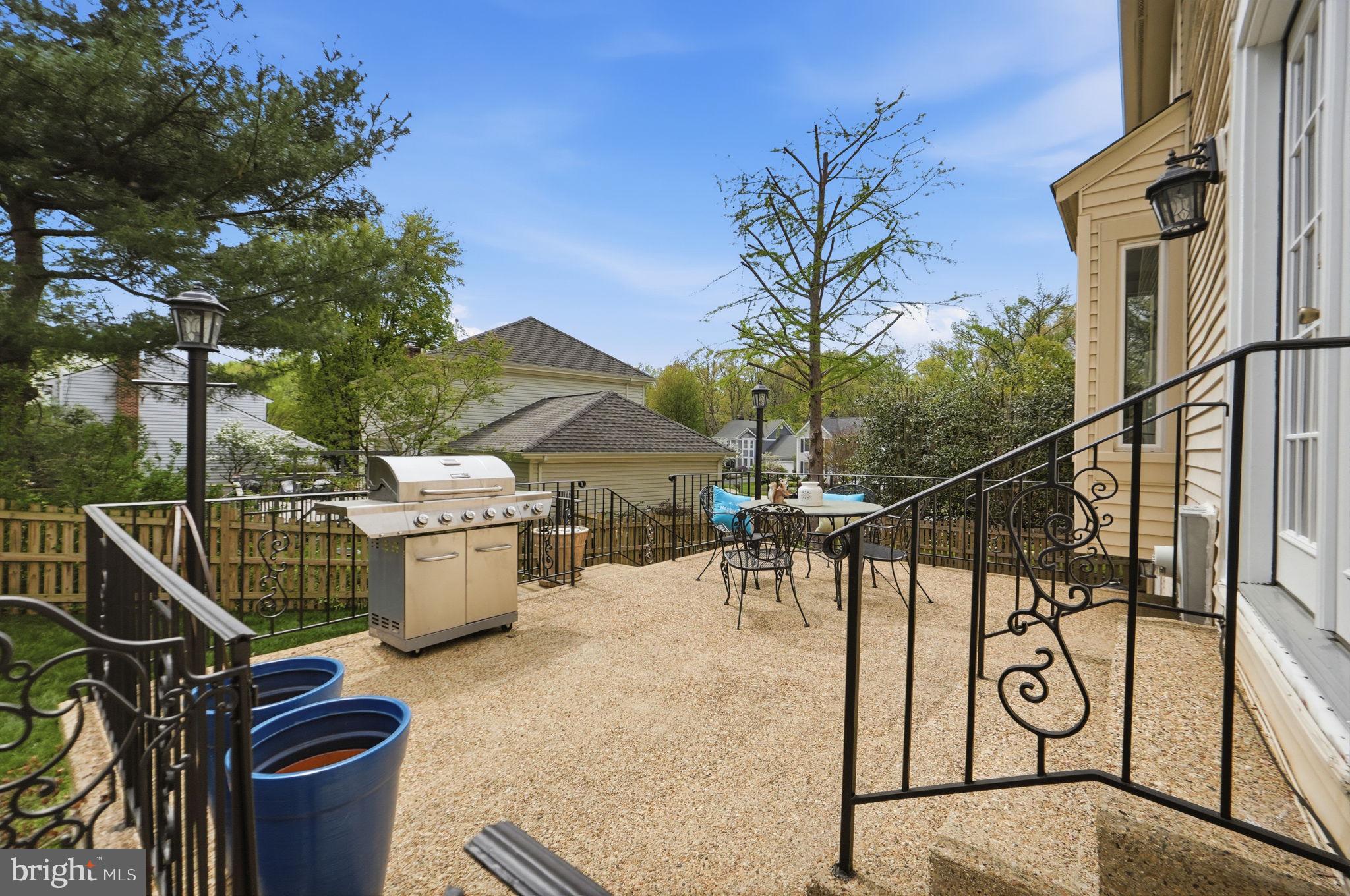 INDIAN OAKS - Residential