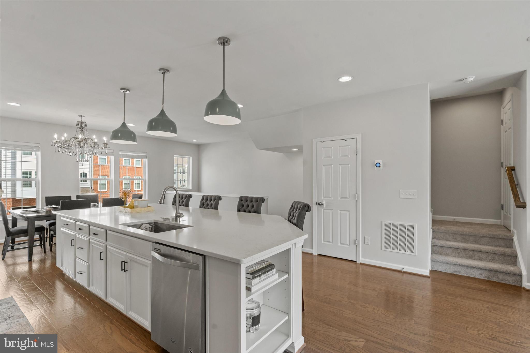 ASHBURN - Residential