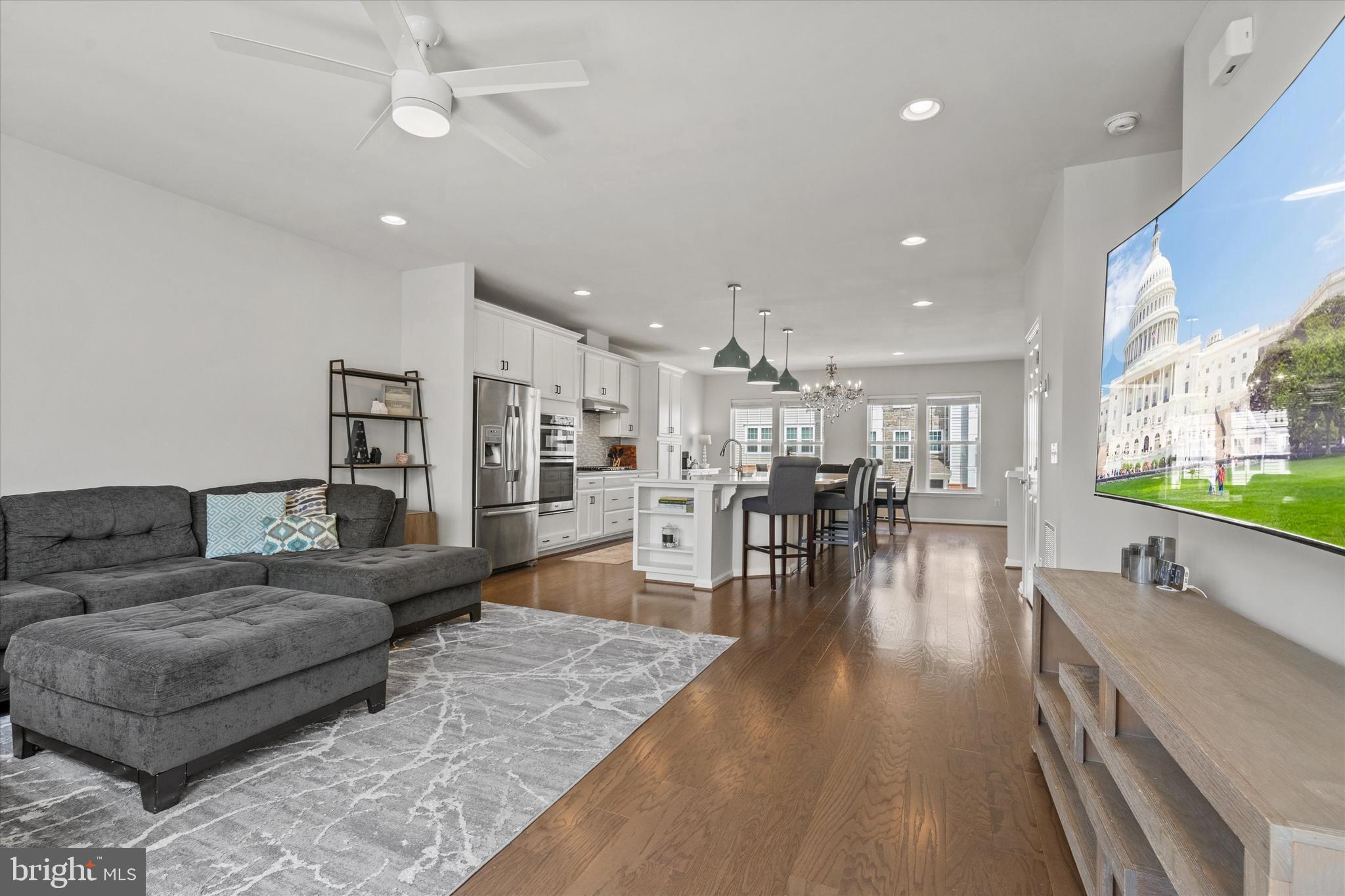 ASHBURN - Residential