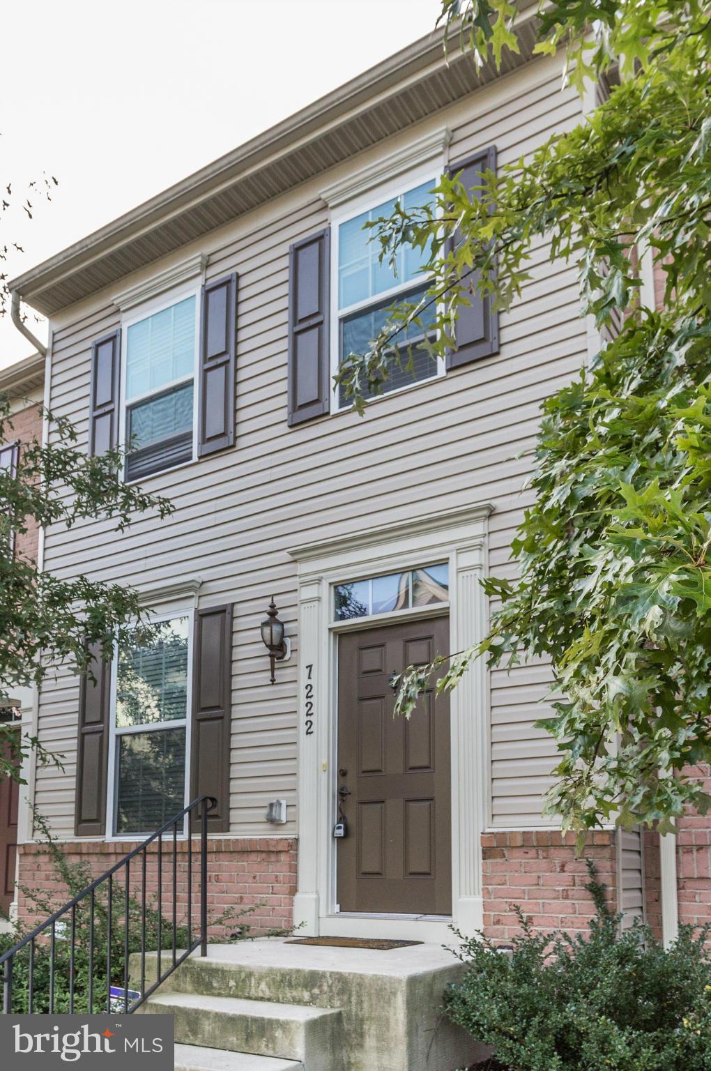 HOWARD SQUARE - Residential