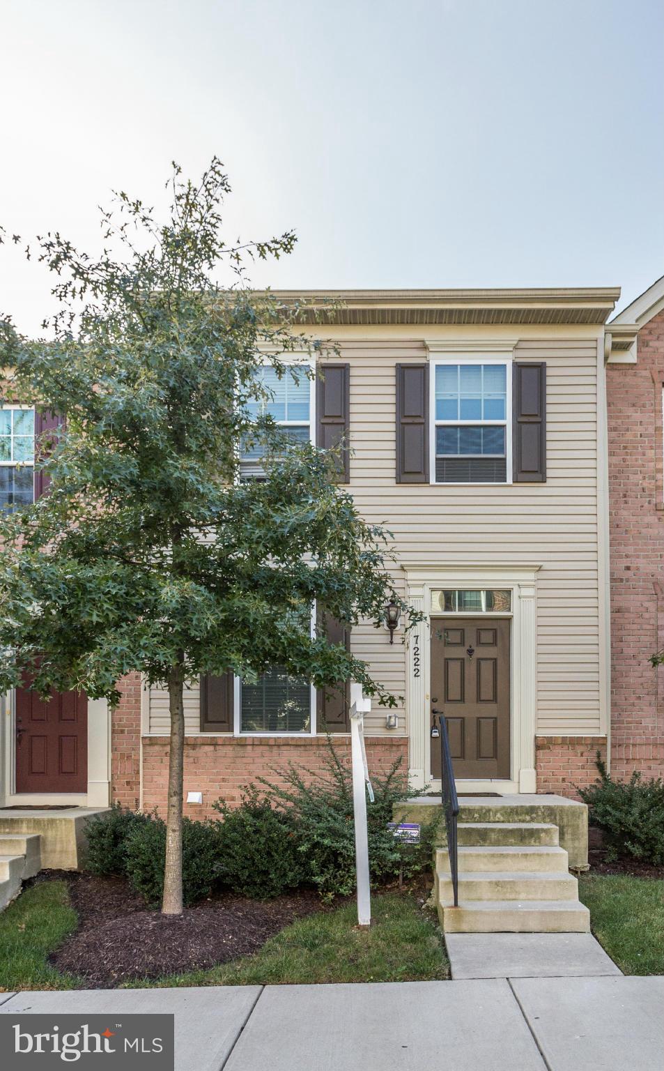 HOWARD SQUARE - Residential