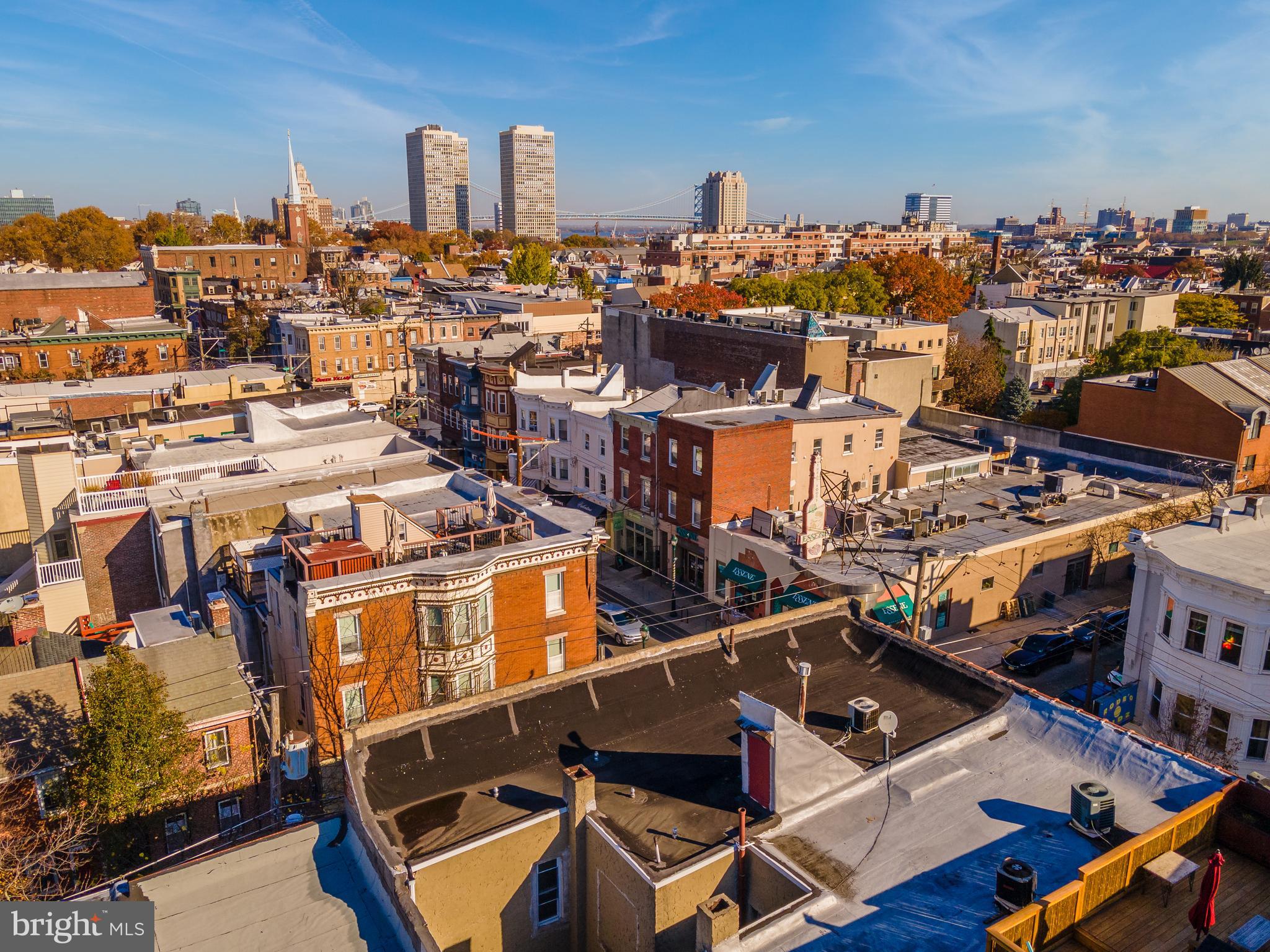 QUEEN VILLAGE - Residential Income
