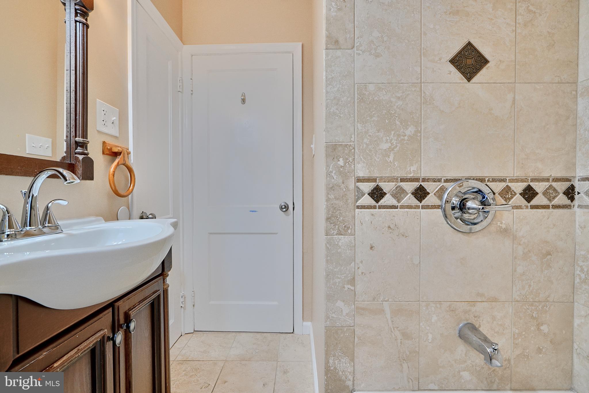 HAMILTON HEIGHTS - Residential