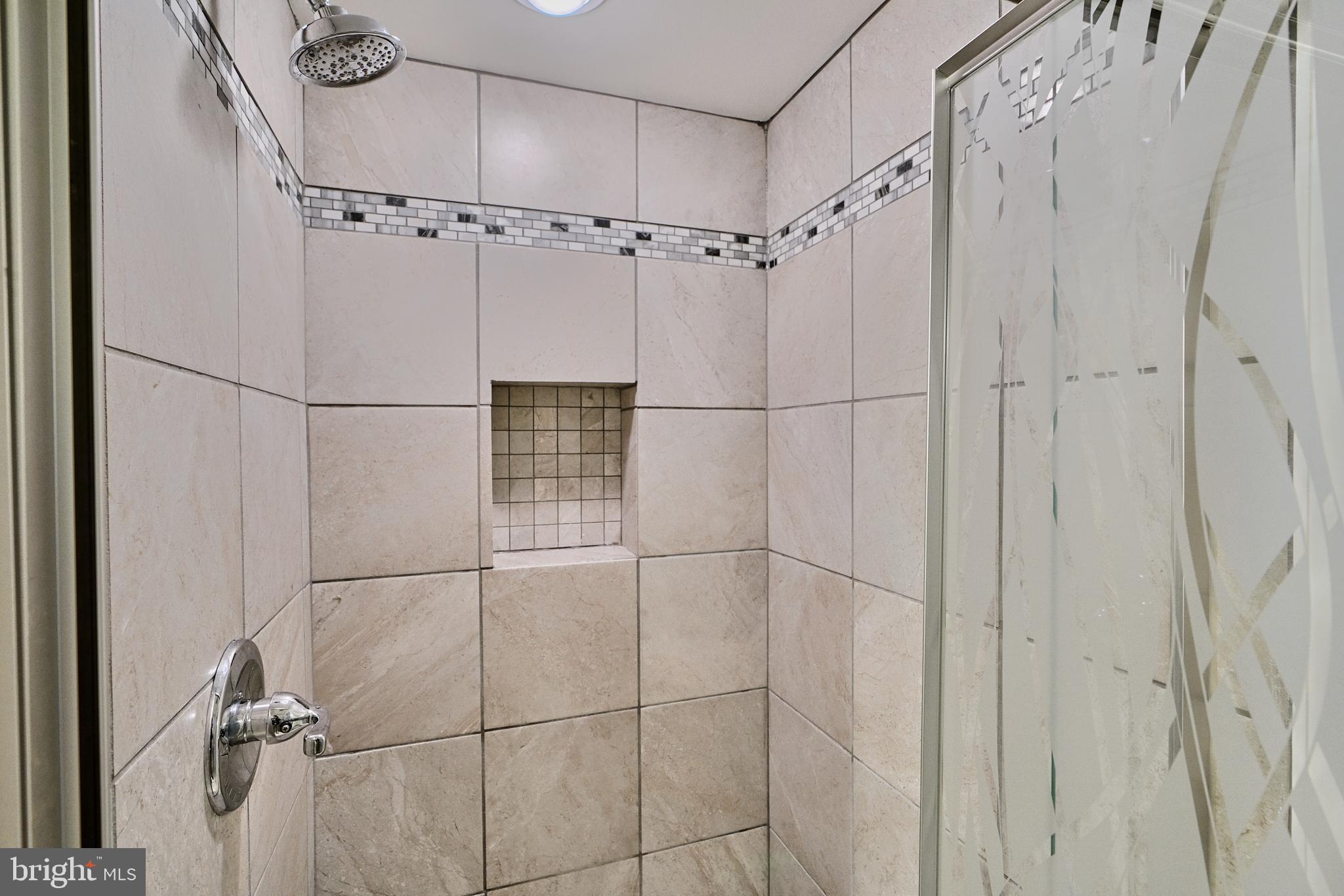 HAMILTON HEIGHTS - Residential