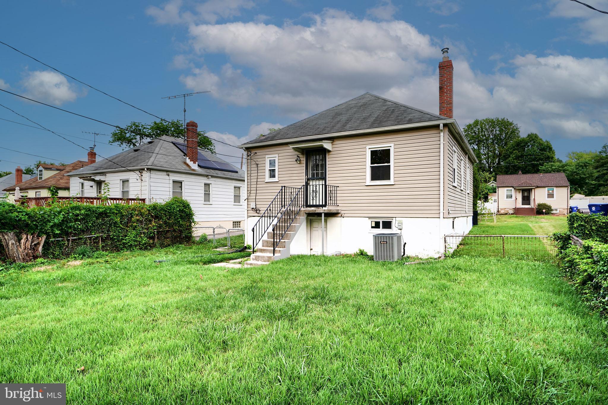 HAMILTON HEIGHTS - Residential