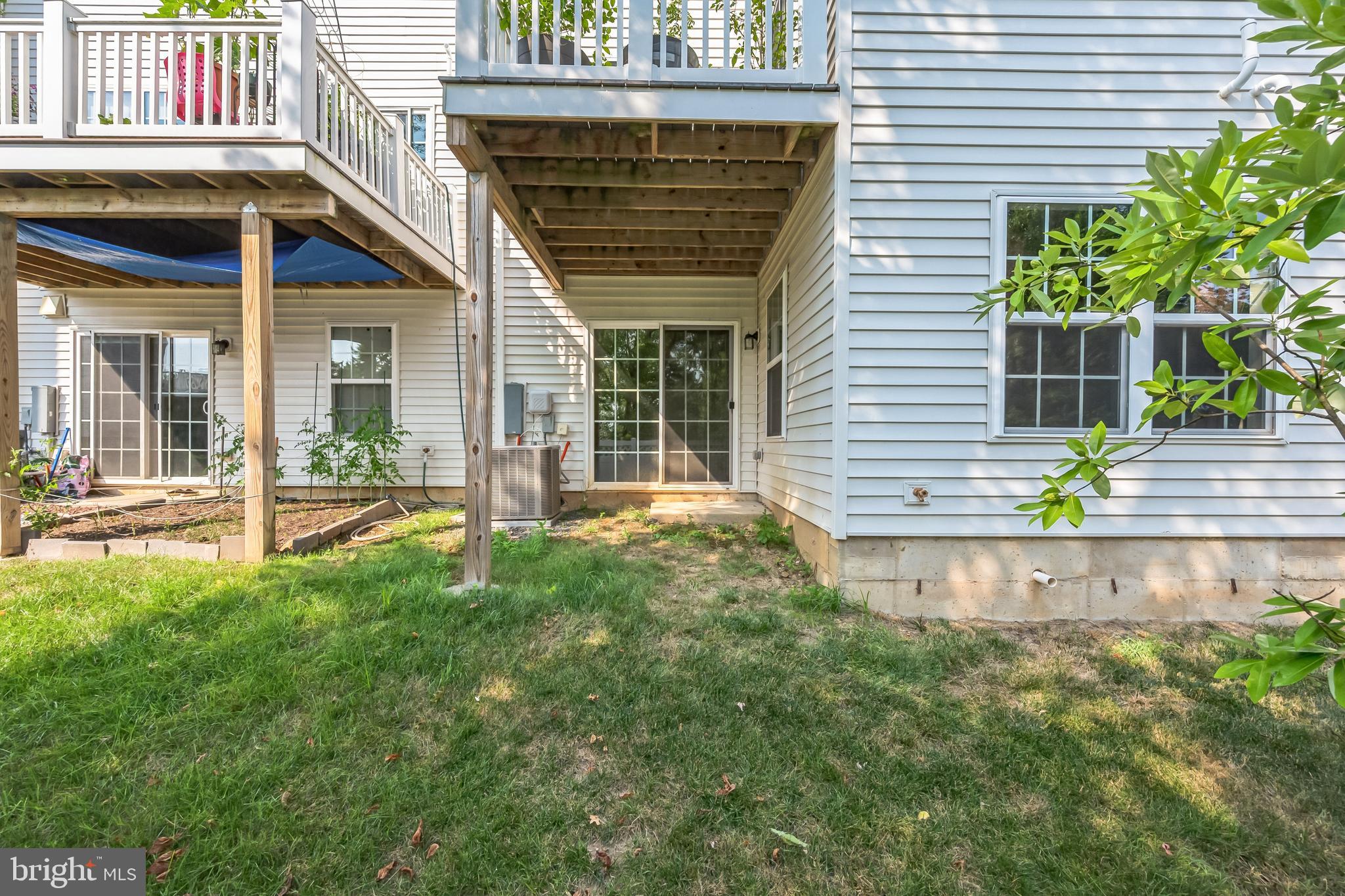 HIGH GROVE - Residential