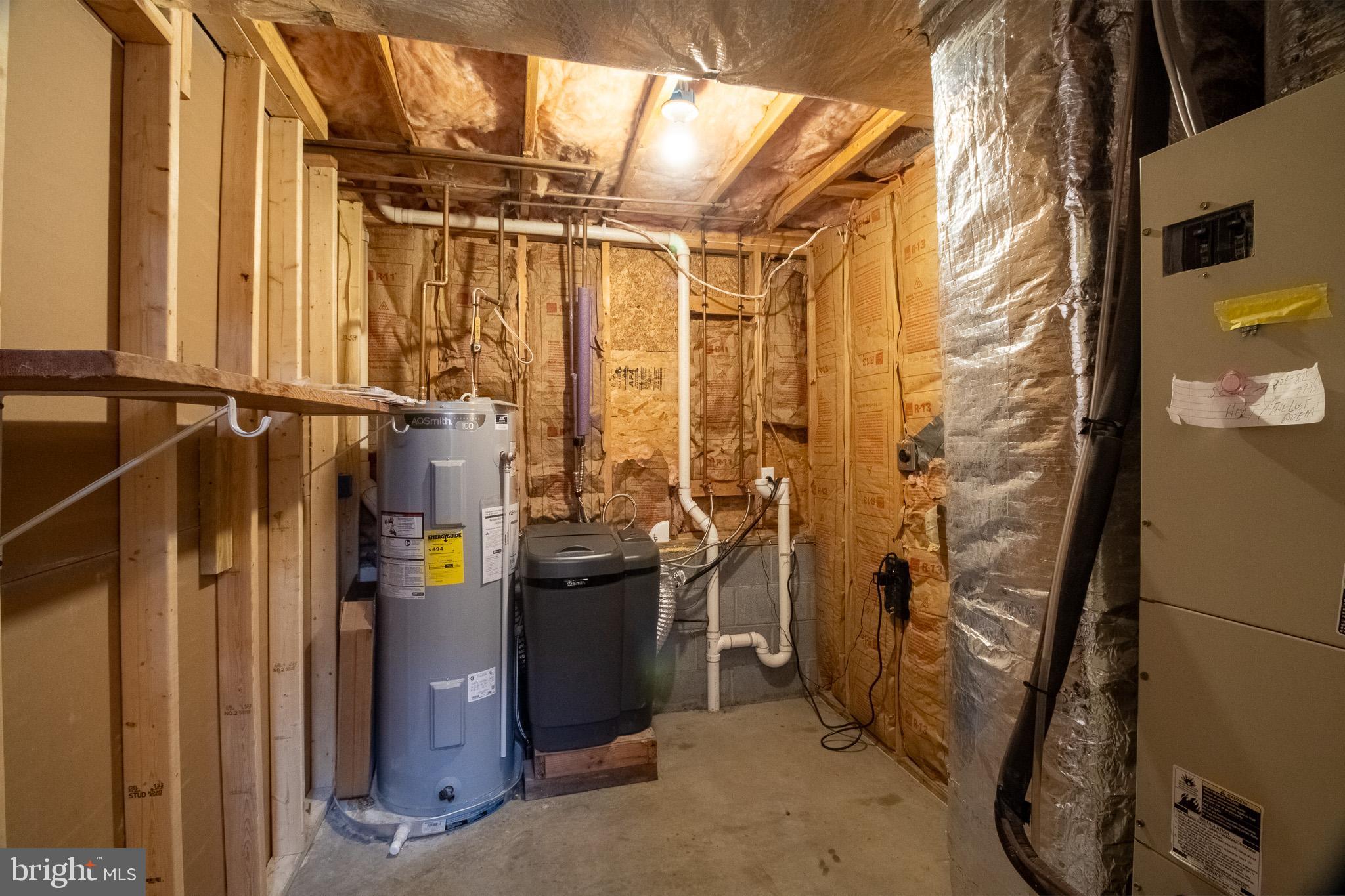 SPRING HILL - Residential