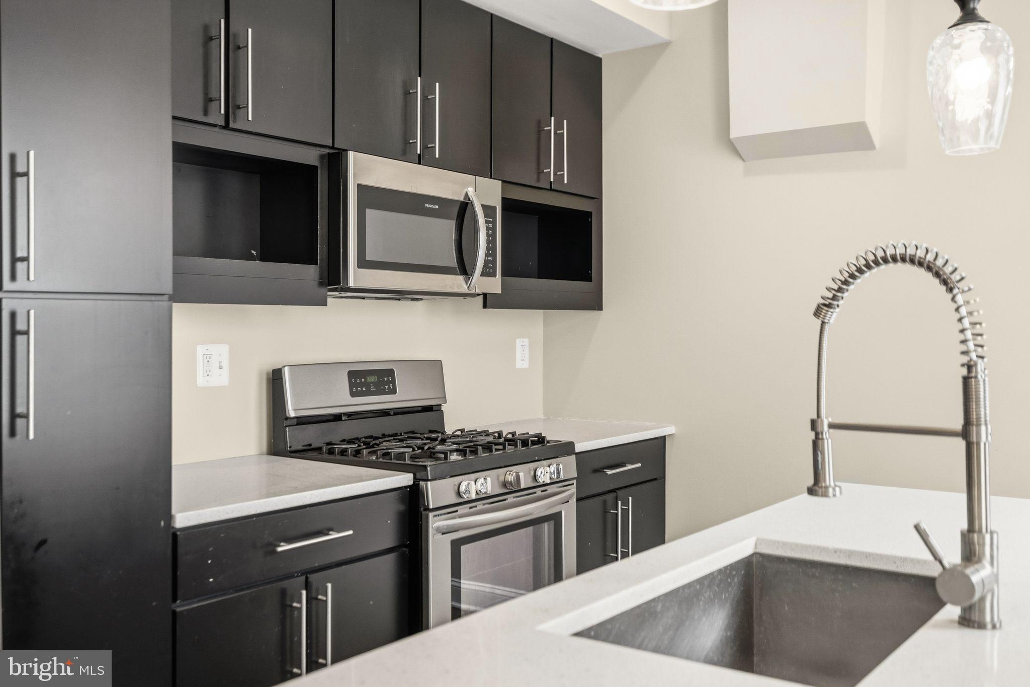 MILTON-MONTFORD - Residential