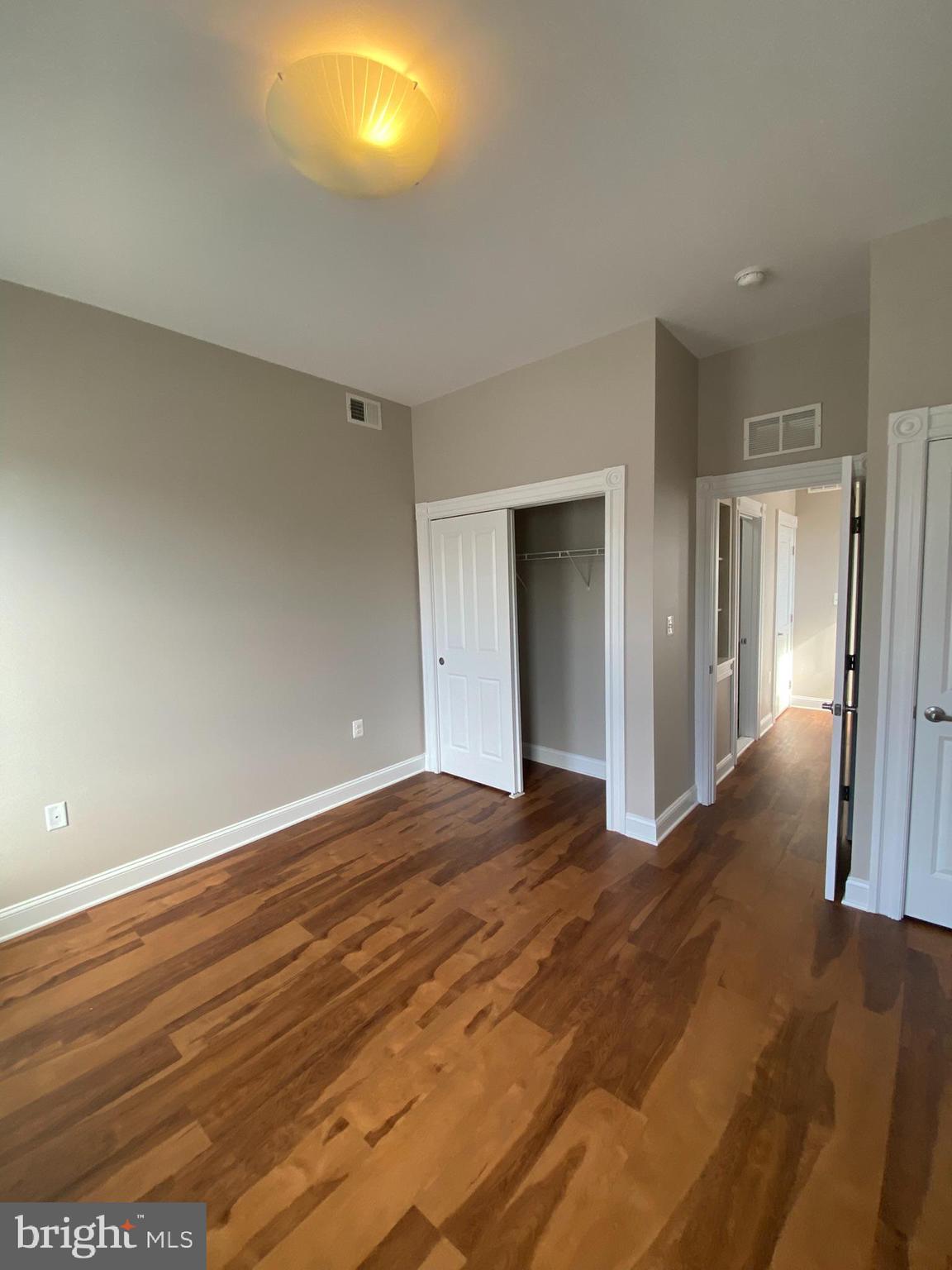 MILTON-MONTFORD - Residential