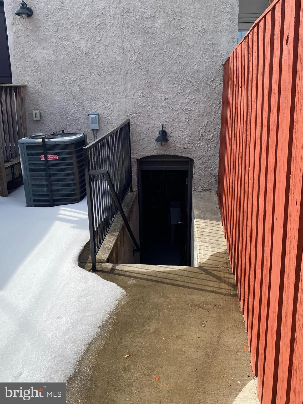 MILTON-MONTFORD - Residential