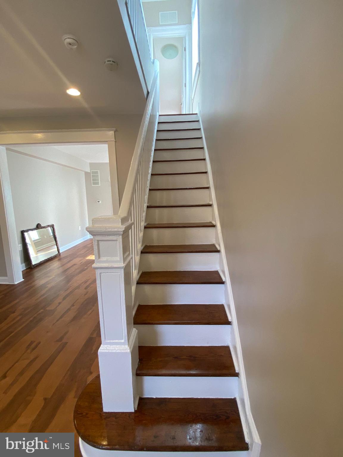 MILTON-MONTFORD - Residential