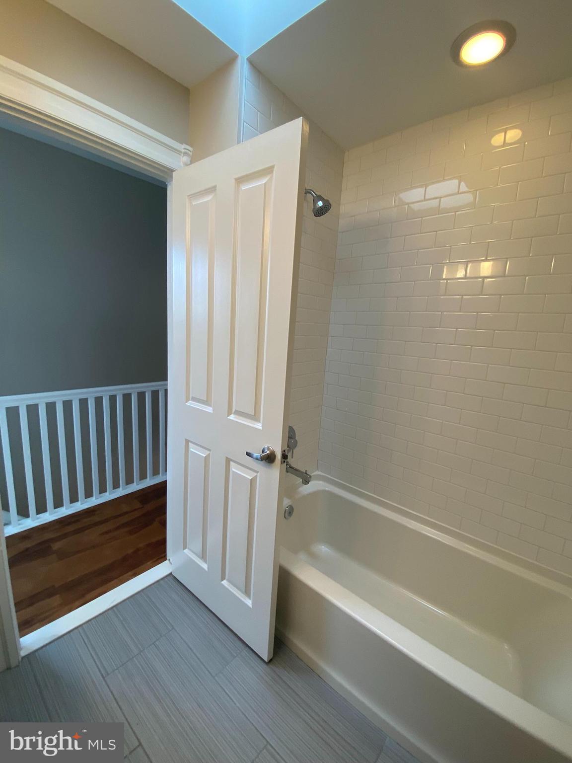 MILTON-MONTFORD - Residential