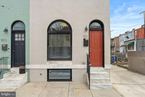 Townhouse For Sale - 901 N Montford Avenue<br/> BALTIMORE, MD 21205