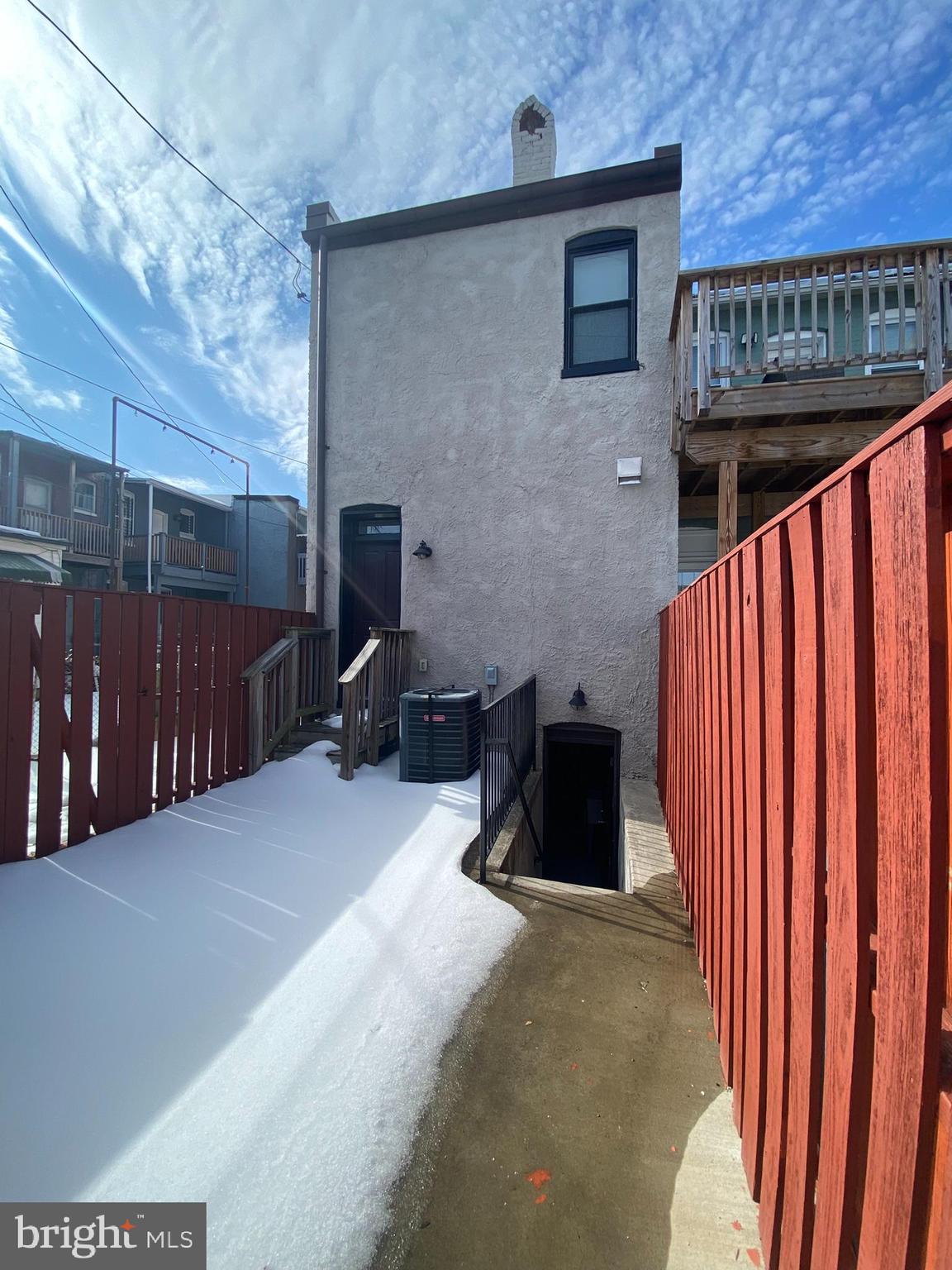 MILTON-MONTFORD - Residential