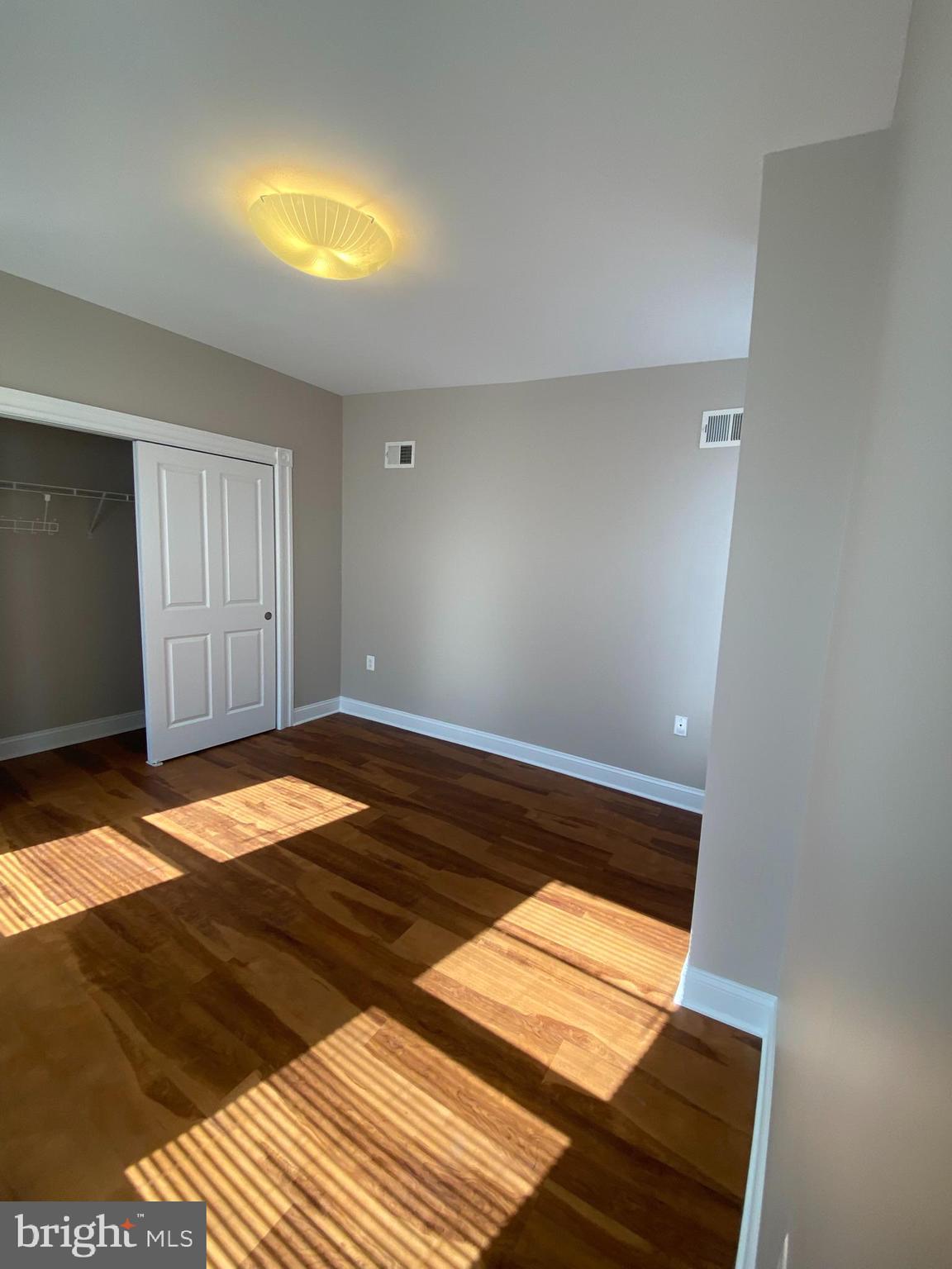 MILTON-MONTFORD - Residential