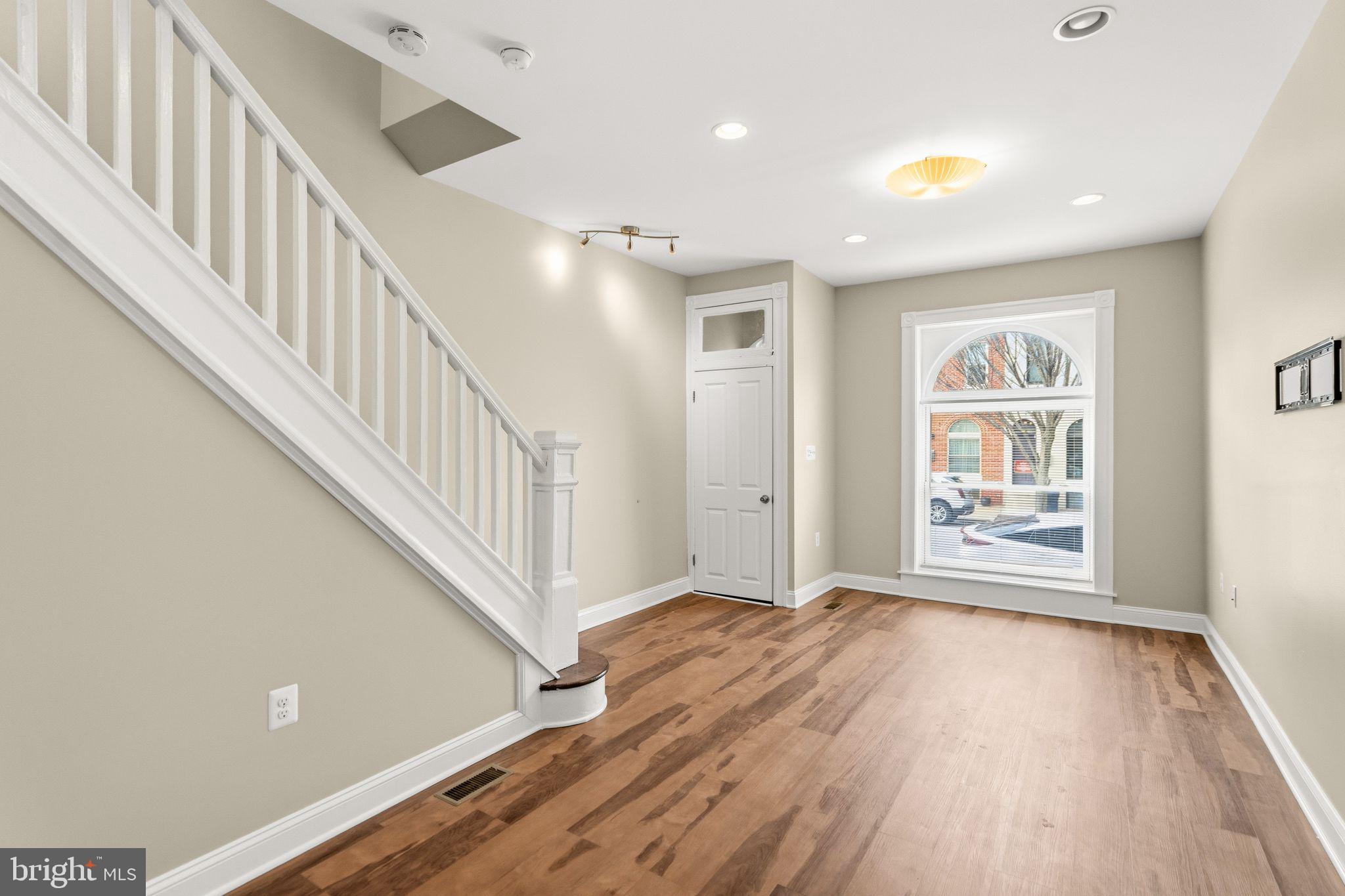 MILTON-MONTFORD - Residential