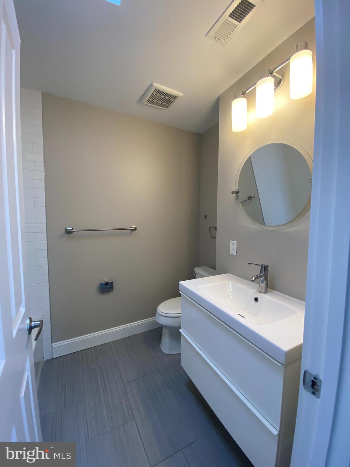 MILTON-MONTFORD - Residential