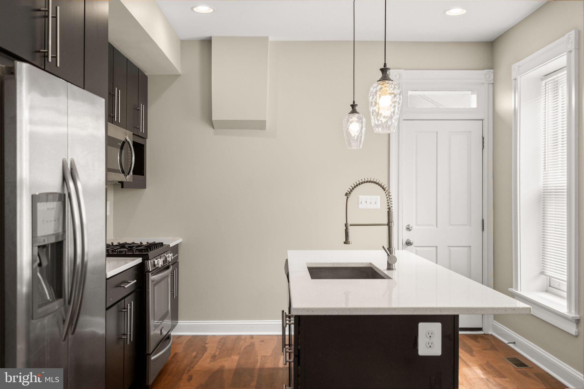 MILTON-MONTFORD - Residential