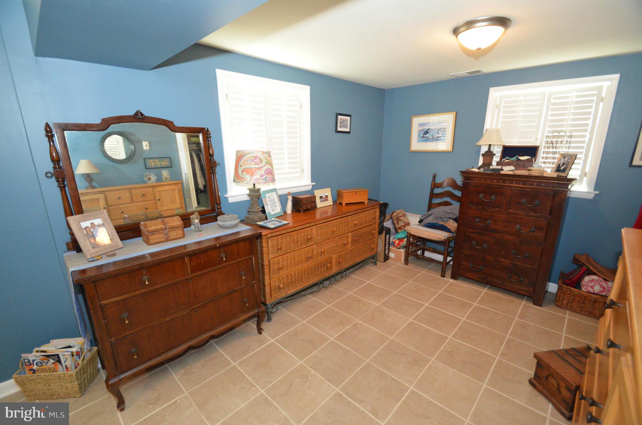 HAYFIELD FARM - Residential Lease