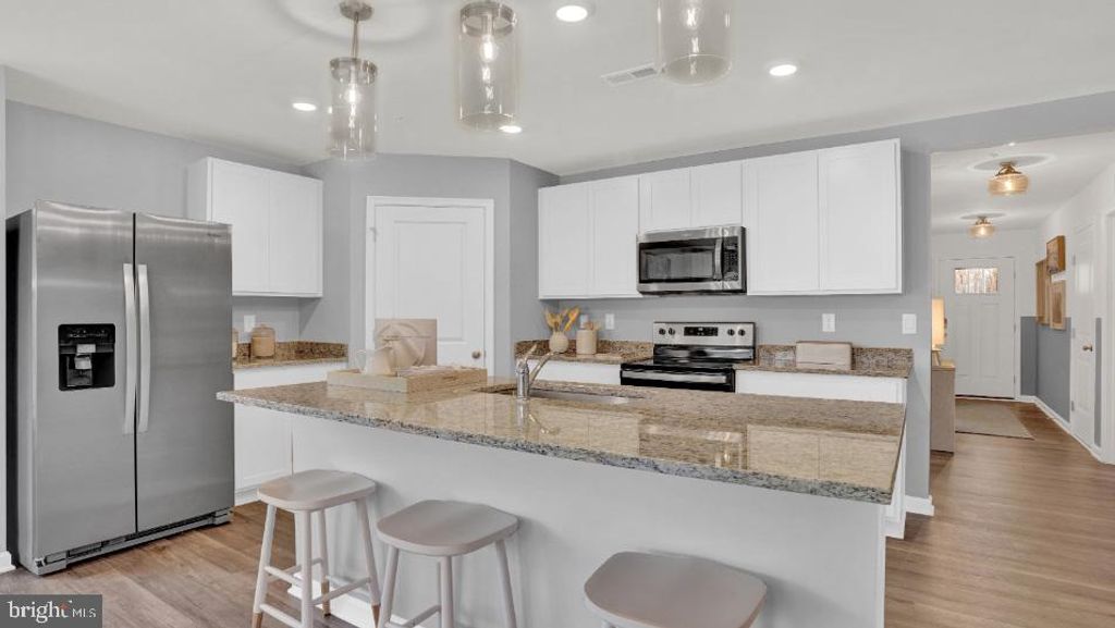 Photo of 190 Bella Drive, YORK, PA 17404 (MLS # PAYK2090716)