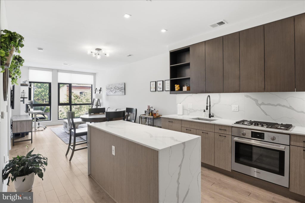 Photo of 900 11th Street SE #203, WASHINGTON, DC 20003 (MLS # DCDC2249238)