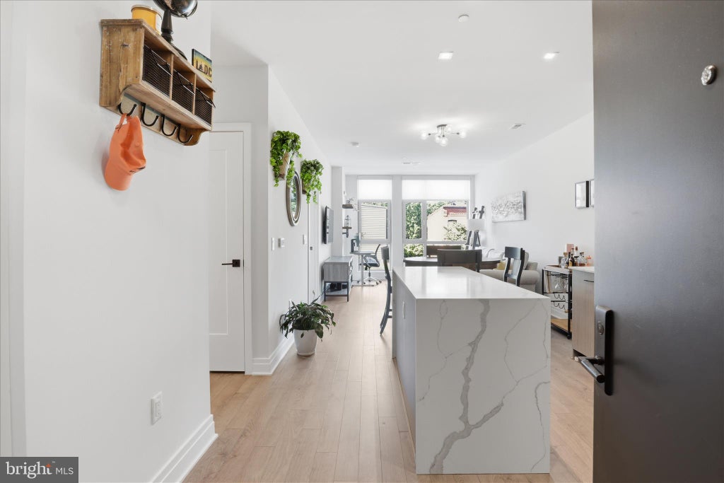 Photo of 900 11th Street SE #203, WASHINGTON, DC 20003 (MLS # DCDC2249238)