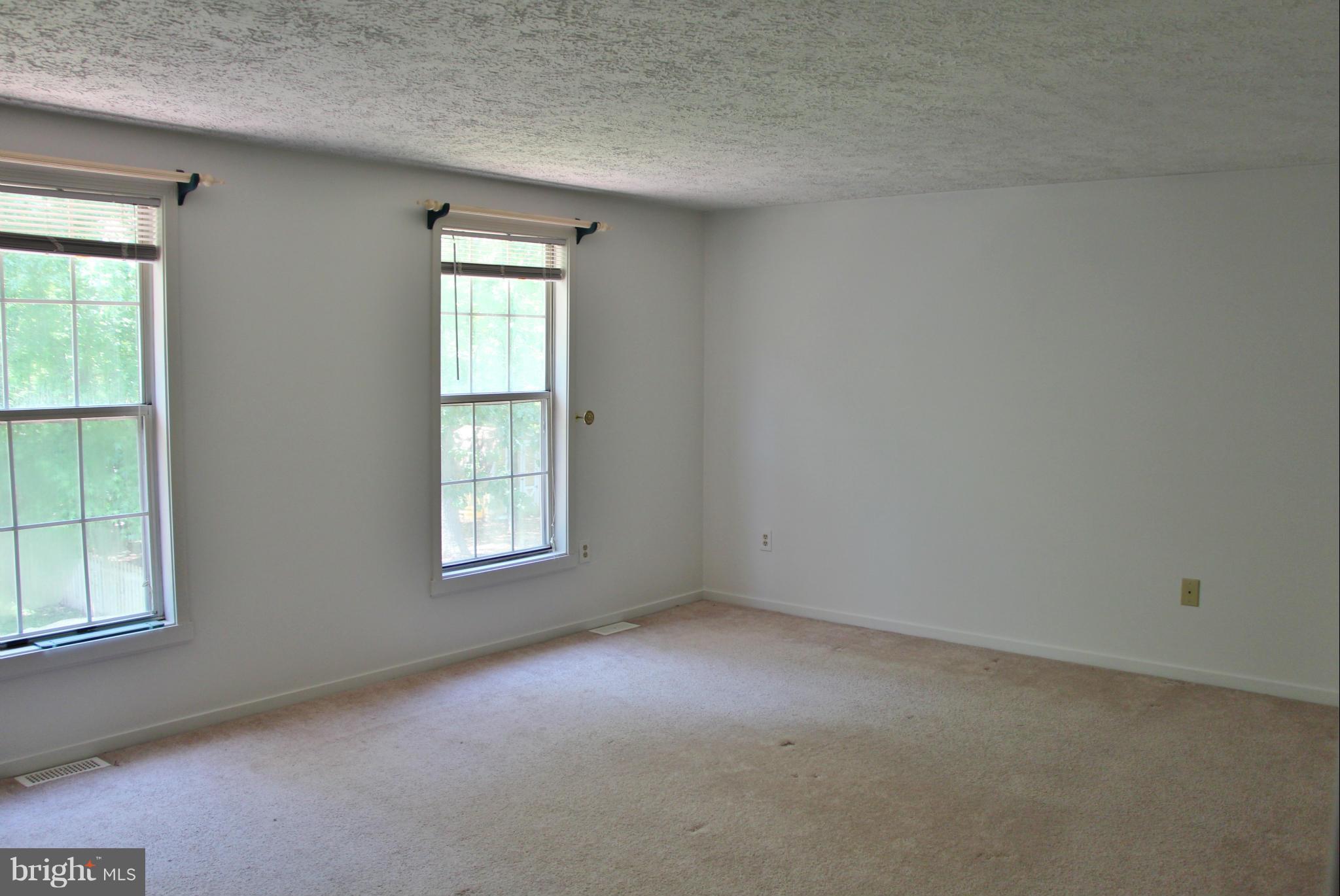 FRANKLIN MANOR BEACH - Residential