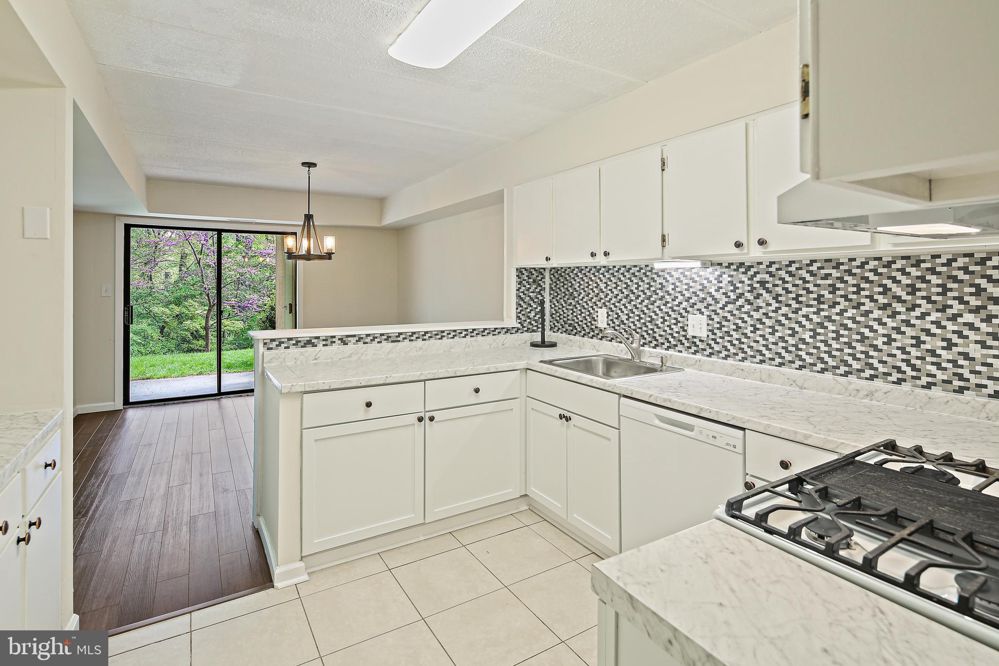 DEERING WOODS - Residential