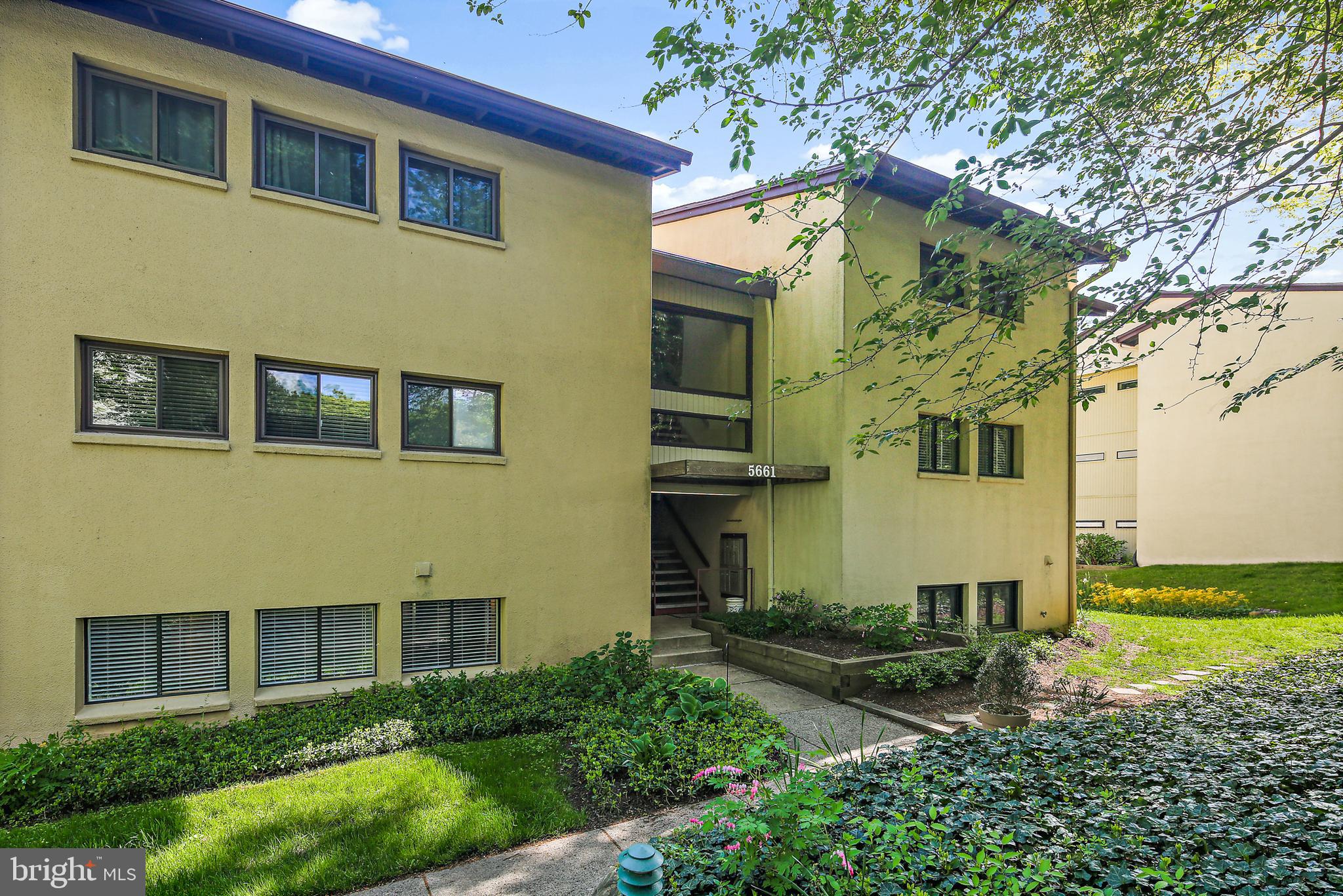 DEERING WOODS - Residential