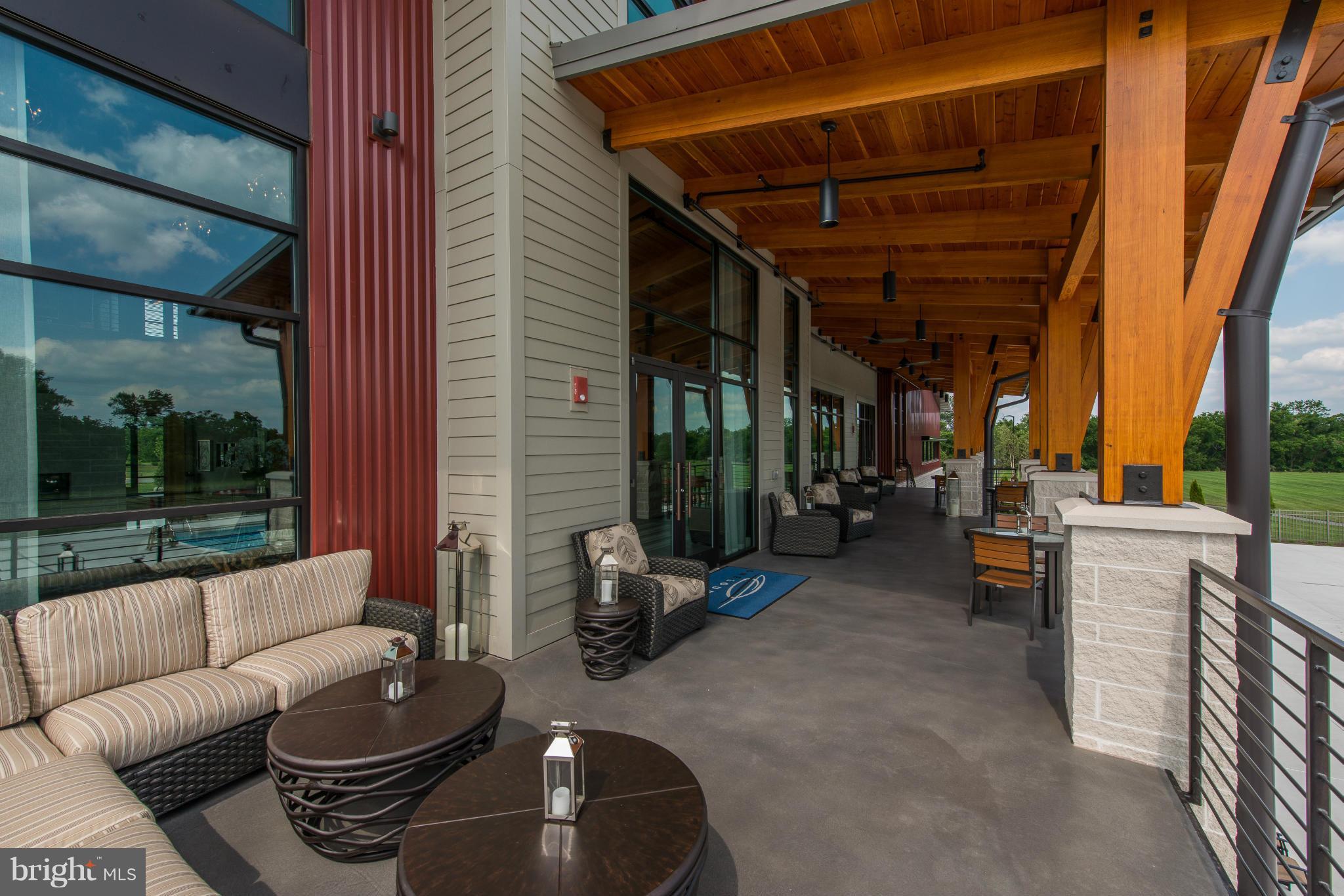 ONE LOUDOUN LANDBAY C - Residential Lease