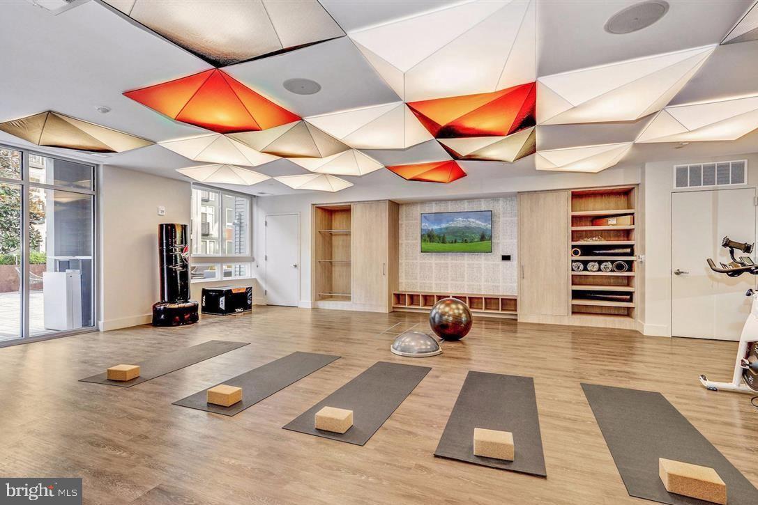 NATIONAL HARBOR - Residential