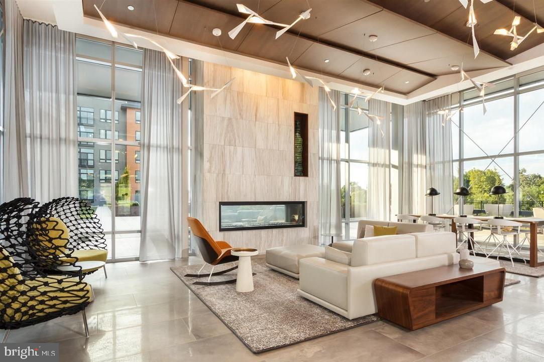 NATIONAL HARBOR - Residential