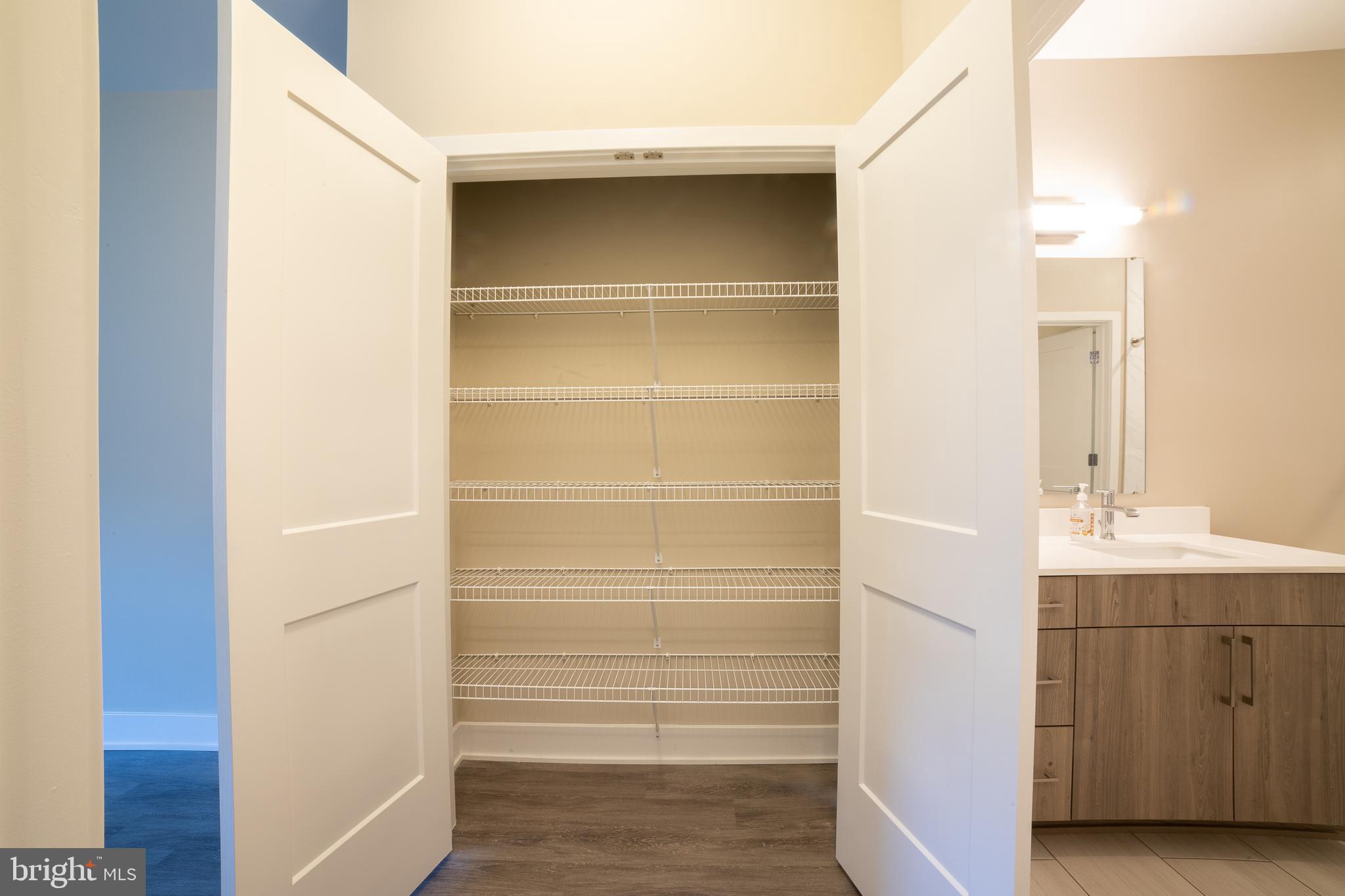 NATIONAL HARBOR - Residential