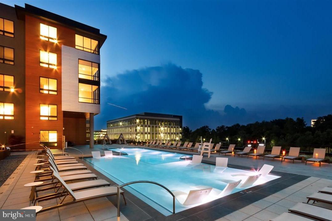 NATIONAL HARBOR - Residential