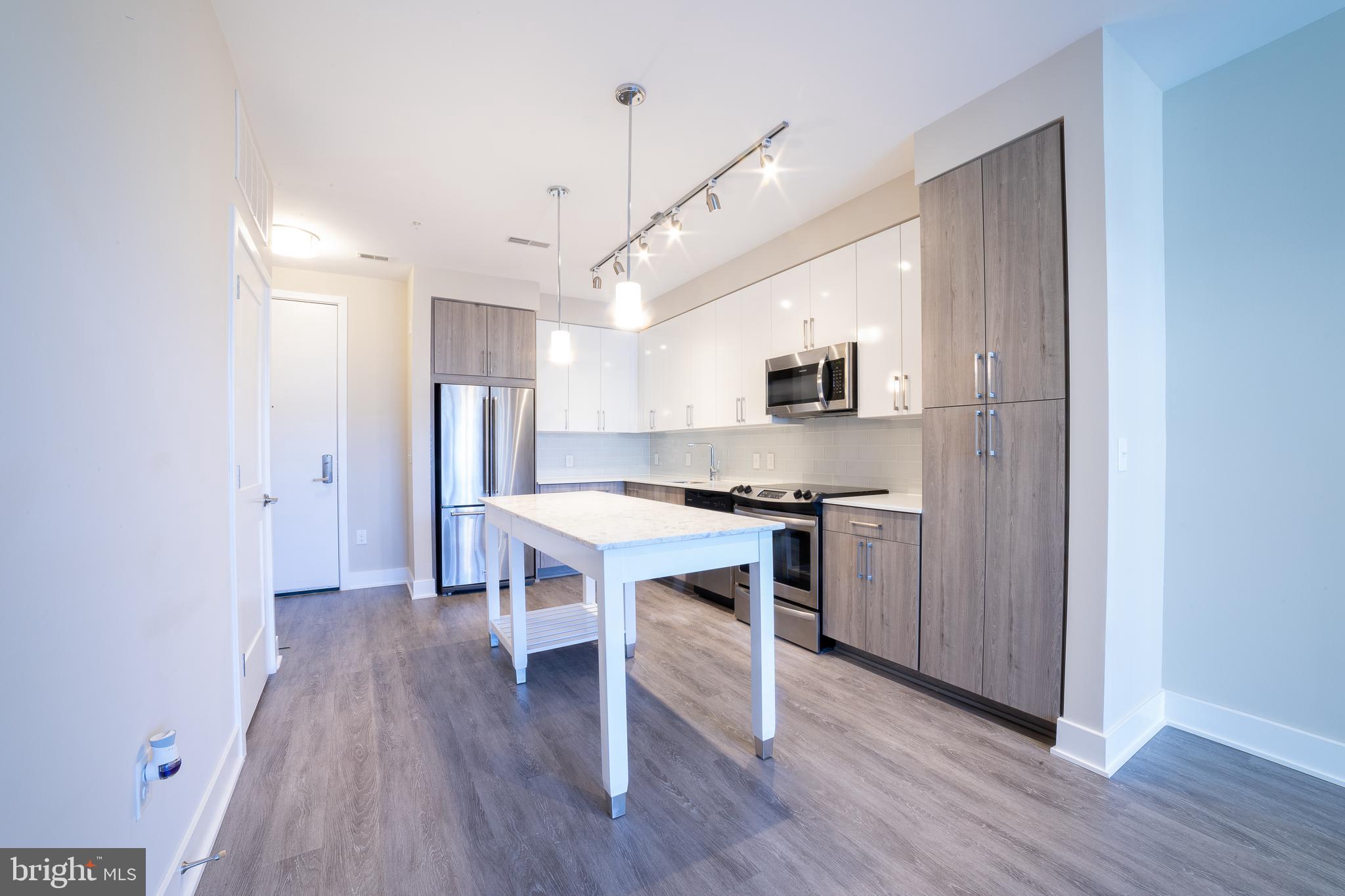 NATIONAL HARBOR - Residential