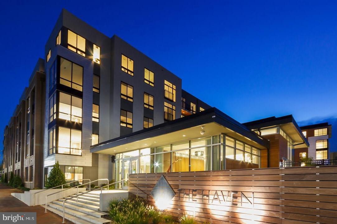 NATIONAL HARBOR - Residential