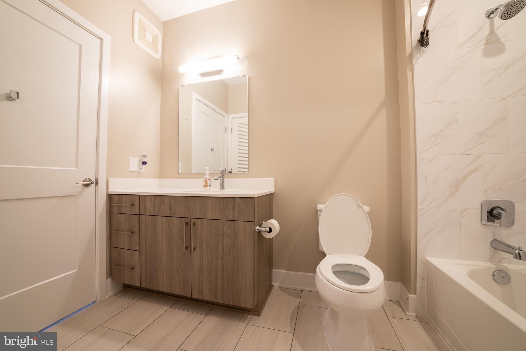 NATIONAL HARBOR - Residential