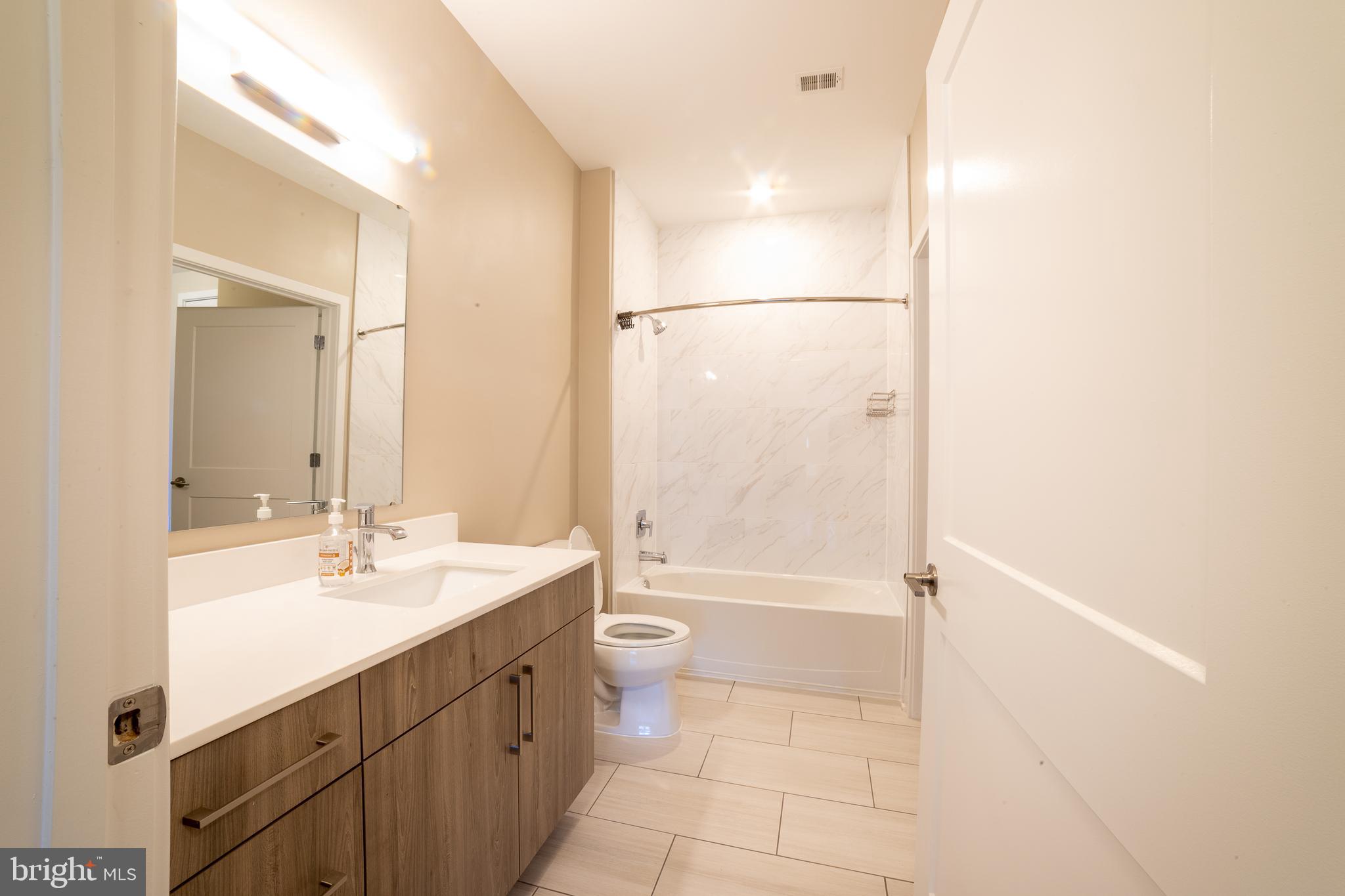 NATIONAL HARBOR - Residential