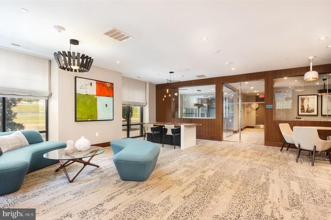 NATIONAL HARBOR - Residential