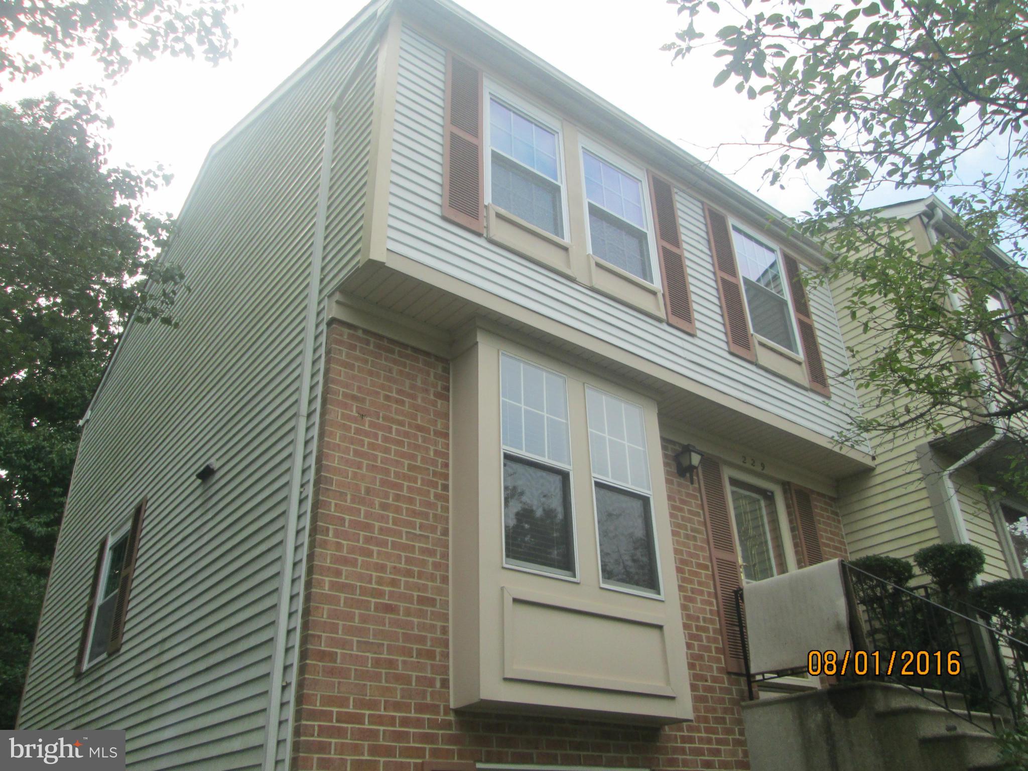 KETTERING BY THE PARK I - Residential Lease