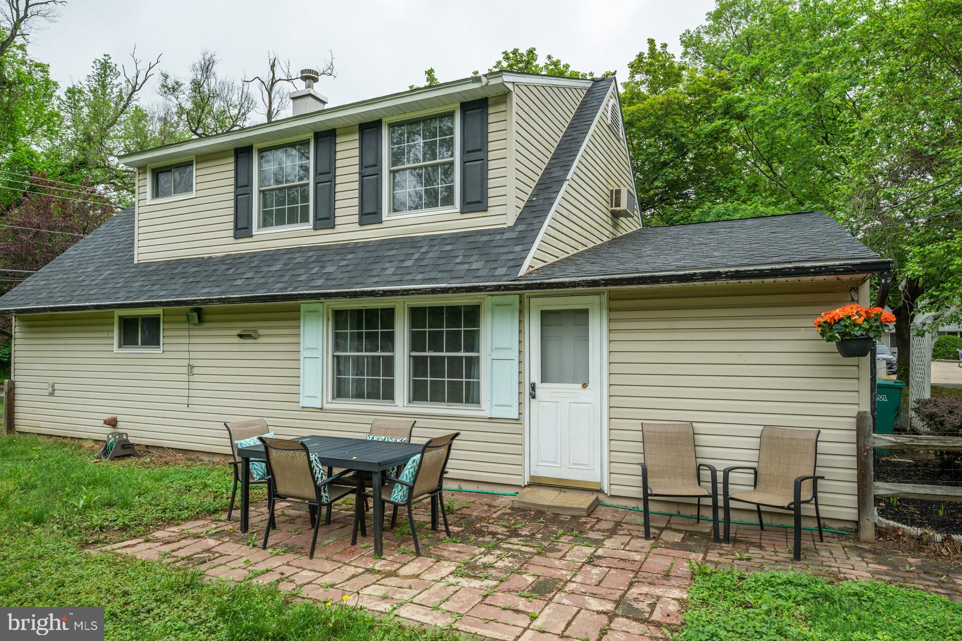 JUNIPER HILL - Residential