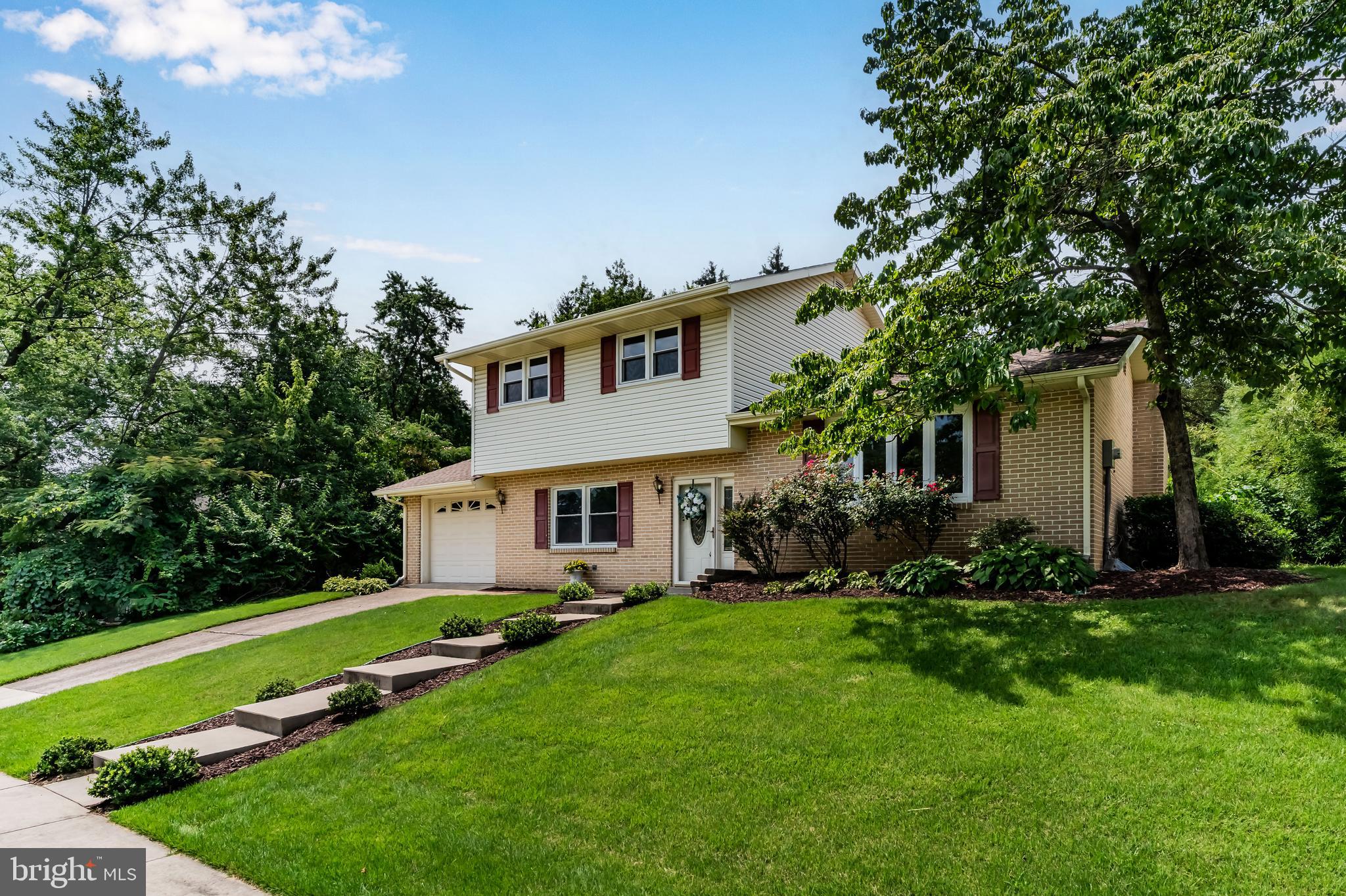 447 PAWNEE DRIVE